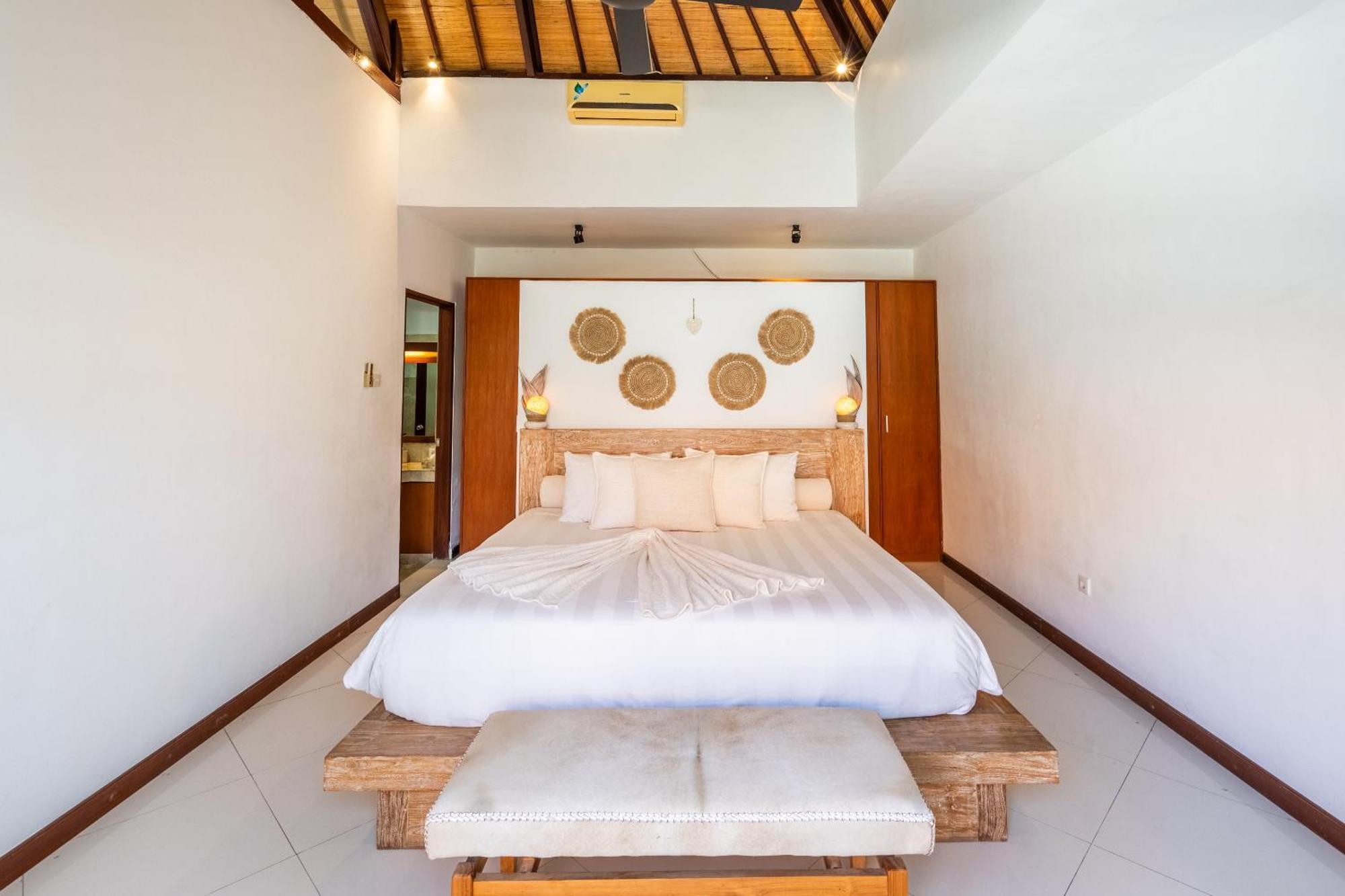 Villa Jiwa Sanur Exterior photo