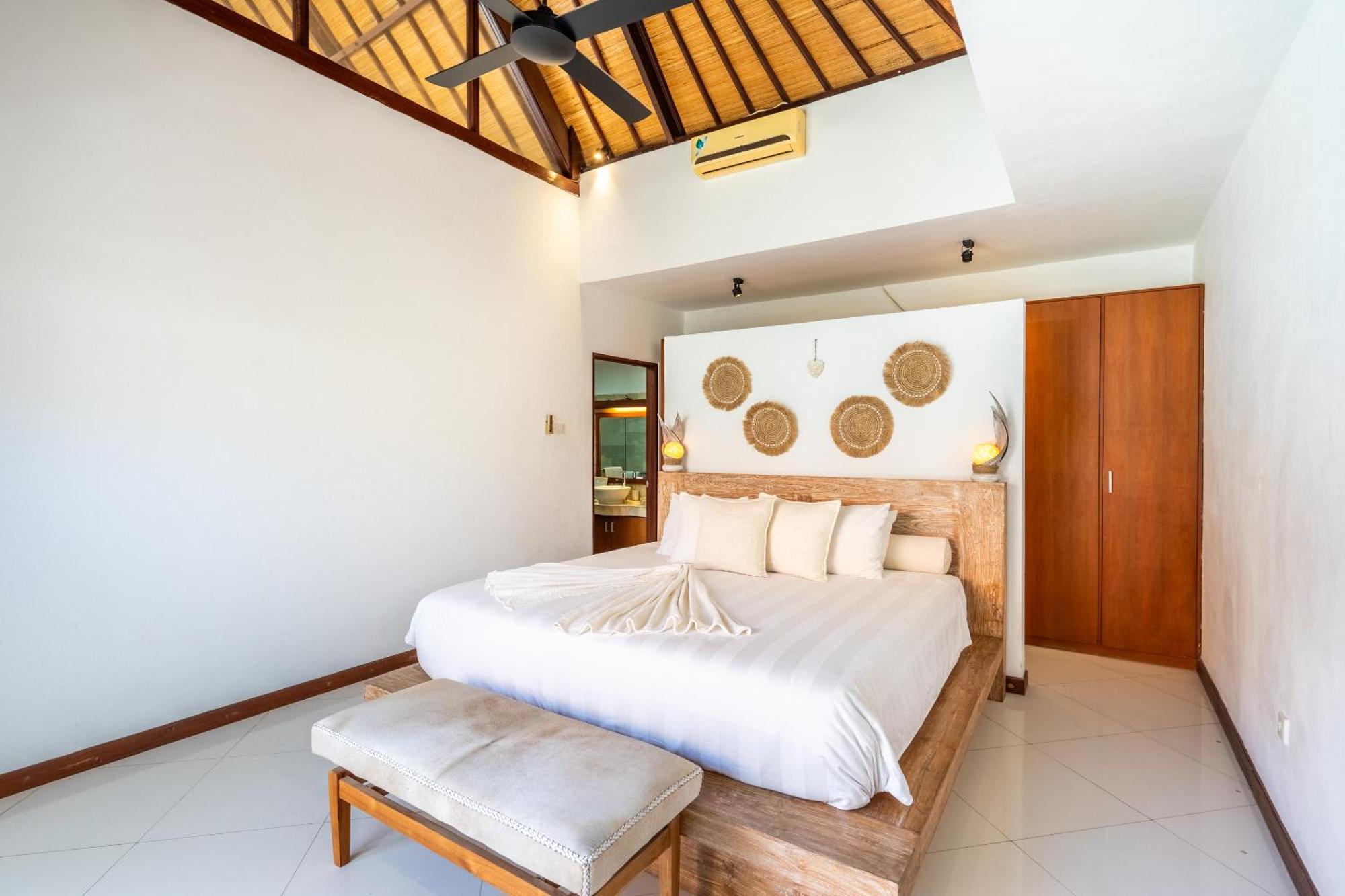 Villa Jiwa Sanur Exterior photo
